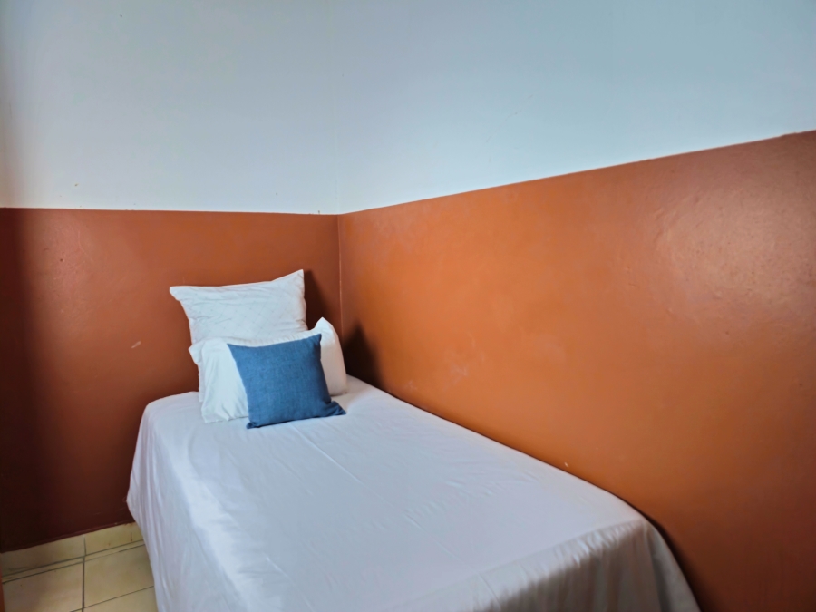 To Let 25 Bedroom Property for Rent in Reservoir Hills KwaZulu-Natal