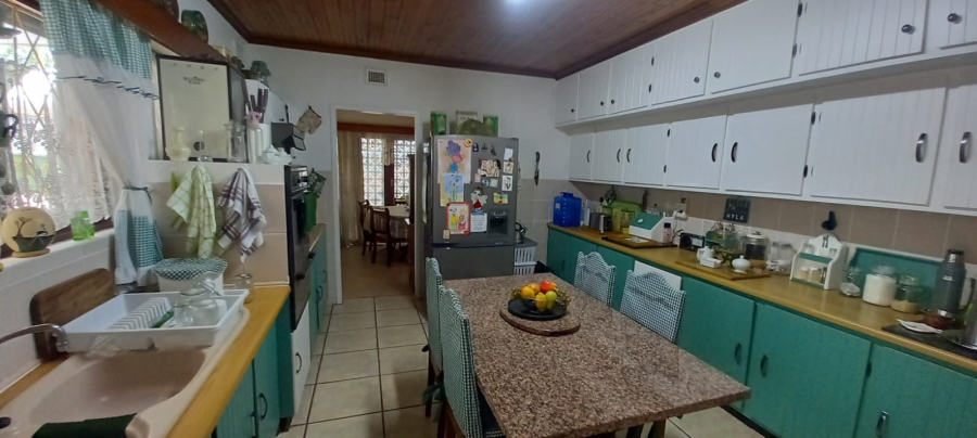 5 Bedroom Property for Sale in Malvern KwaZulu-Natal