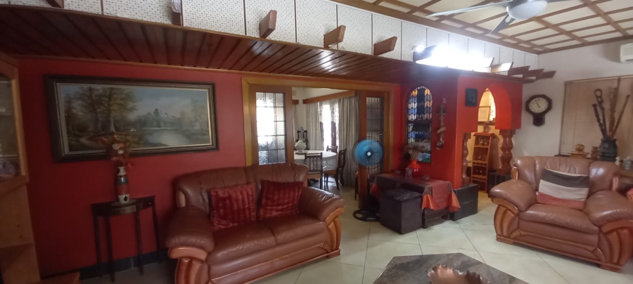 5 Bedroom Property for Sale in Malvern KwaZulu-Natal