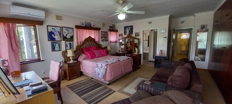 5 Bedroom Property for Sale in Malvern KwaZulu-Natal