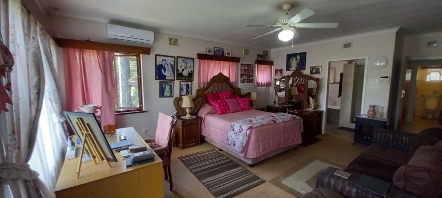 5 Bedroom Property for Sale in Malvern KwaZulu-Natal