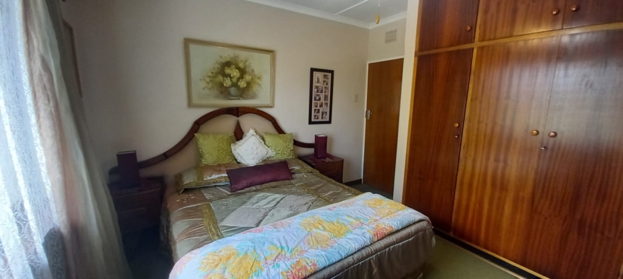 5 Bedroom Property for Sale in Malvern KwaZulu-Natal