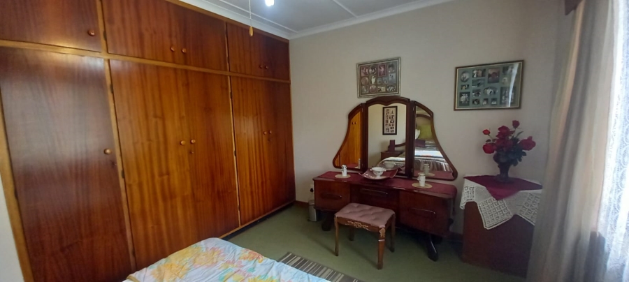 5 Bedroom Property for Sale in Malvern KwaZulu-Natal