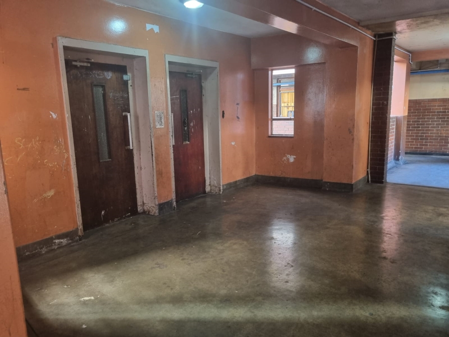 1 Bedroom Property for Sale in Umbilo KwaZulu-Natal