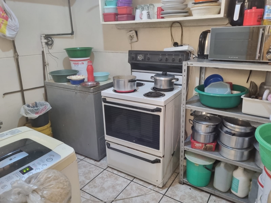 1 Bedroom Property for Sale in Umbilo KwaZulu-Natal