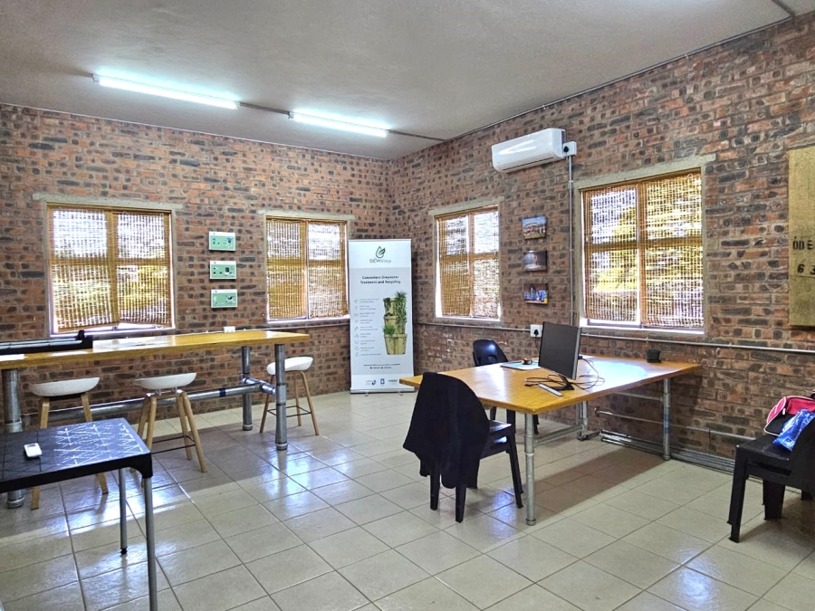 To Let commercial Property for Rent in Howick KwaZulu-Natal