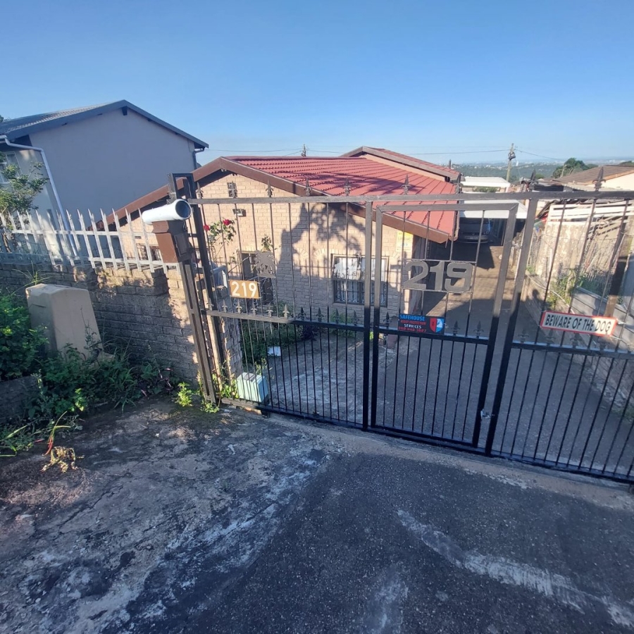 4 Bedroom Property for Sale in Shallcross KwaZulu-Natal