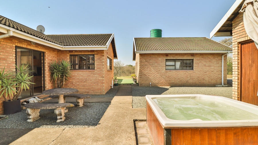 3 Bedroom Property for Sale in Albert Falls KwaZulu-Natal