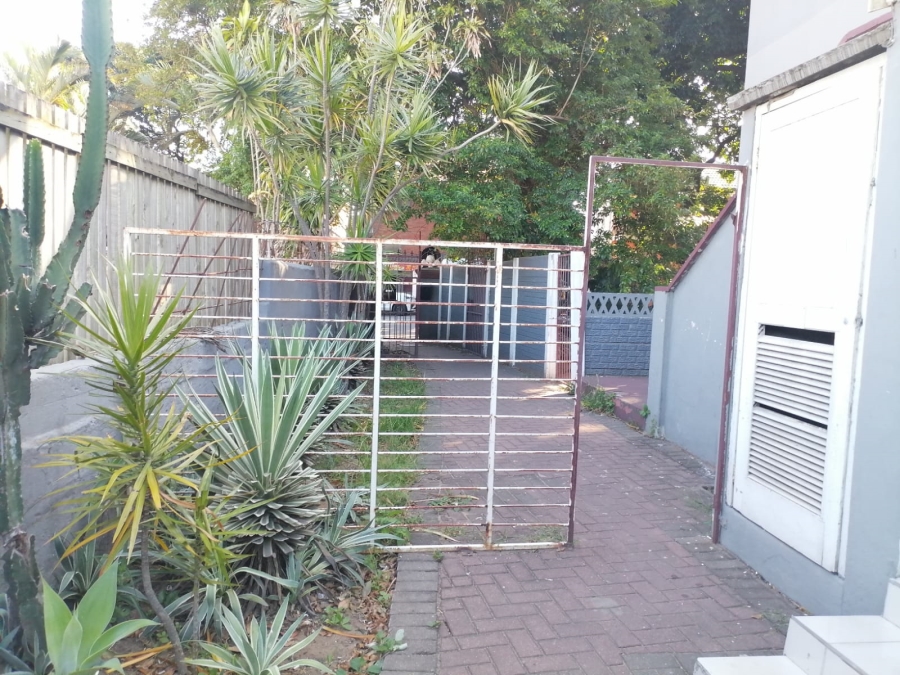2 Bedroom Property for Sale in Glenwood KwaZulu-Natal
