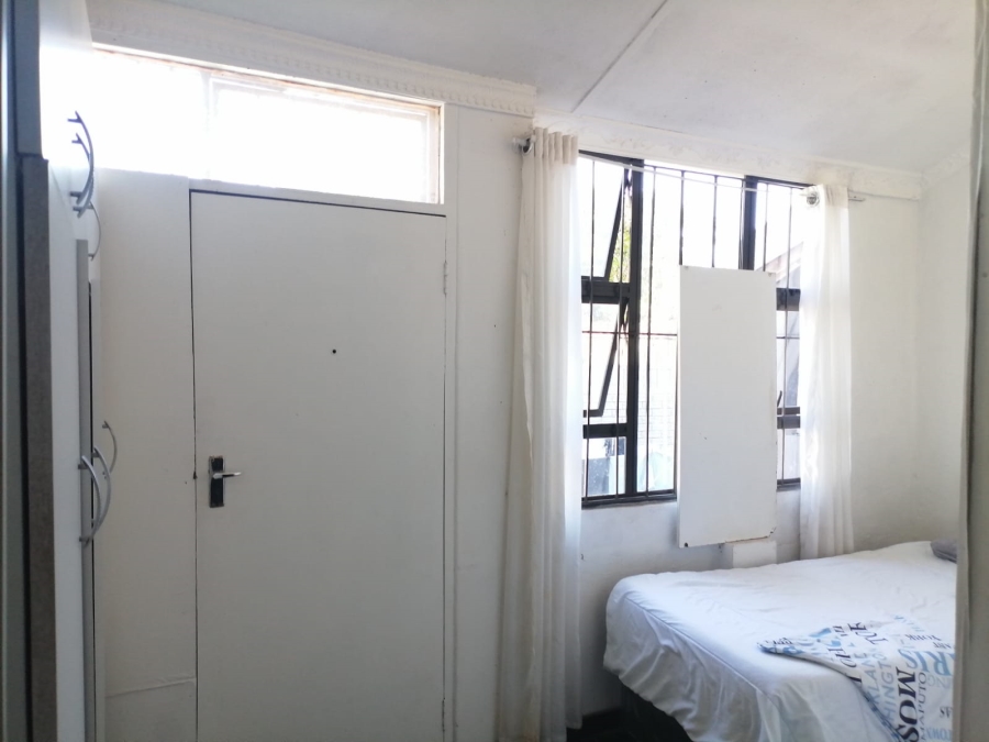 2 Bedroom Property for Sale in Glenwood KwaZulu-Natal