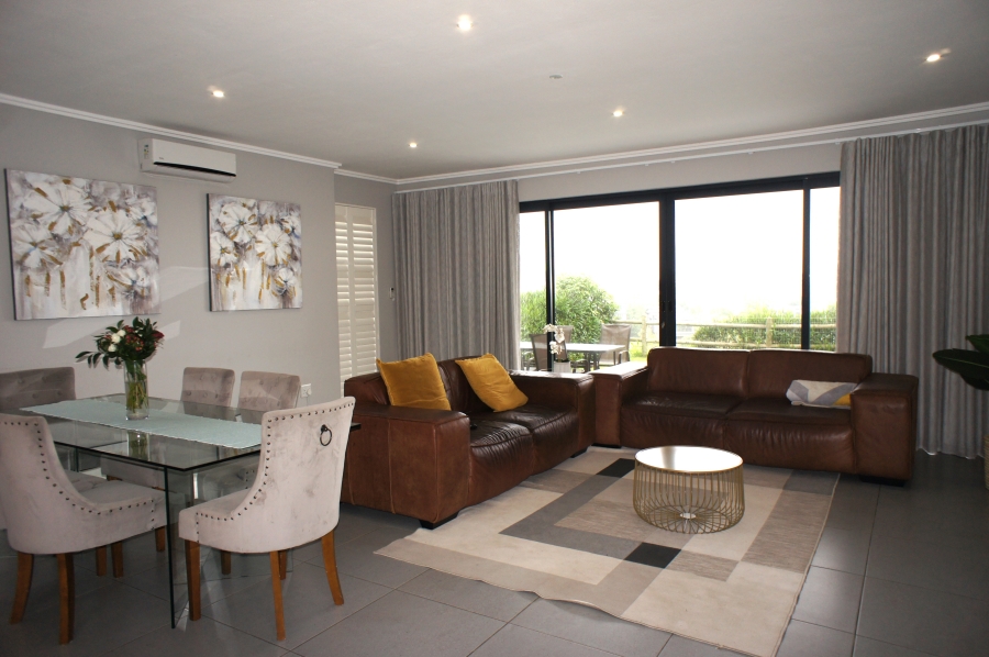 3 Bedroom Property for Sale in Palm Lakes Estate KwaZulu-Natal