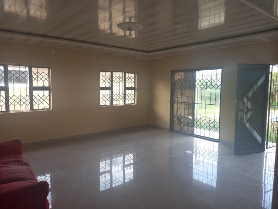 3 Bedroom Property for Sale in Lovu KwaZulu-Natal