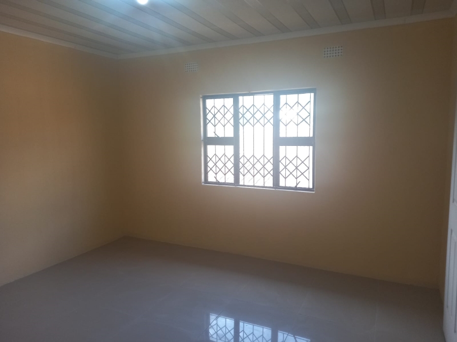 3 Bedroom Property for Sale in Lovu KwaZulu-Natal