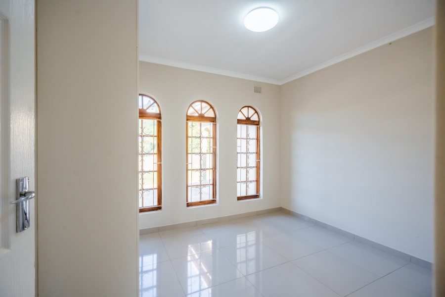 3 Bedroom Property for Sale in Reservoir Hills KwaZulu-Natal