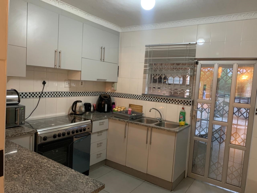 4 Bedroom Property for Sale in Croftdene KwaZulu-Natal