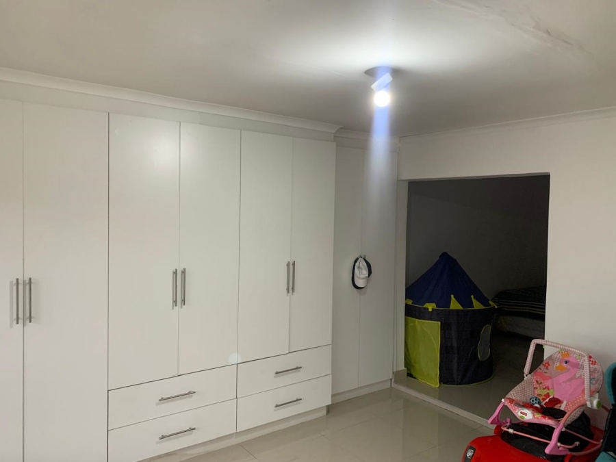 4 Bedroom Property for Sale in Croftdene KwaZulu-Natal