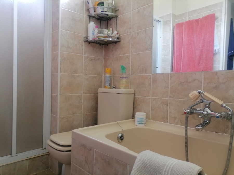 3 Bedroom Property for Sale in Glenwood KwaZulu-Natal