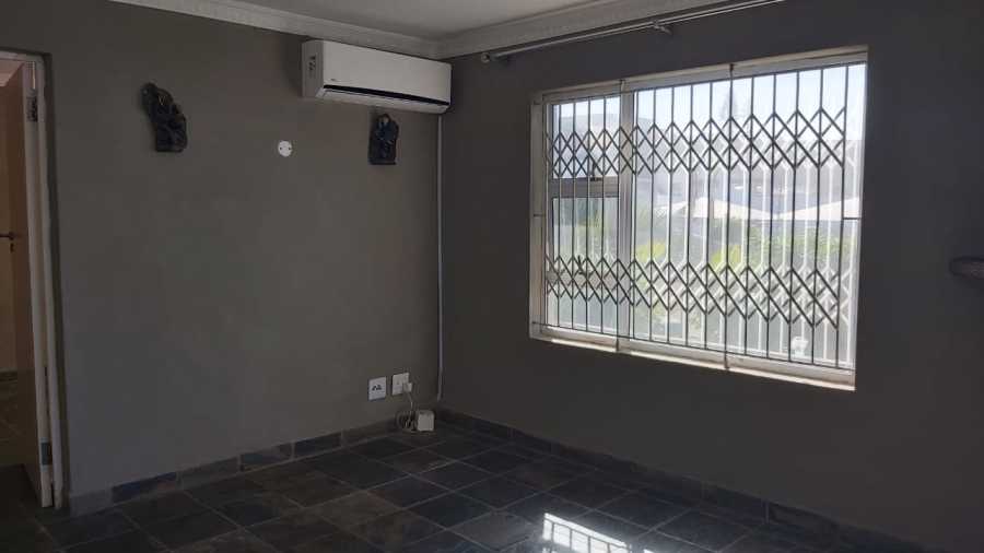 3 Bedroom Property for Sale in Bluff KwaZulu-Natal