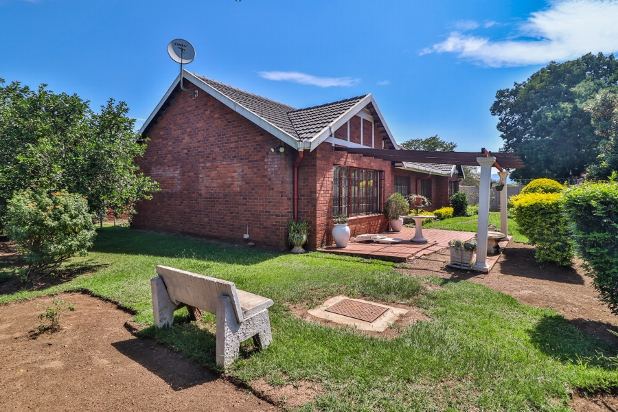 3 Bedroom Property for Sale in Scottsville KwaZulu-Natal