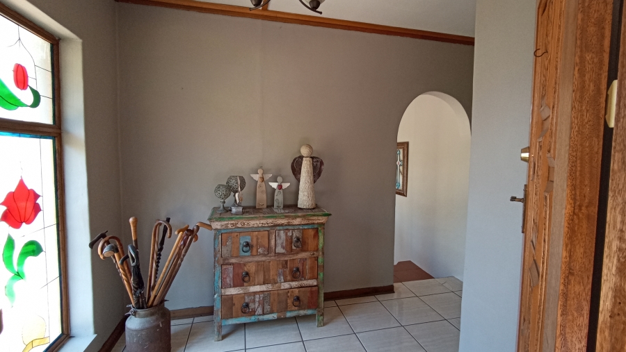 4 Bedroom Property for Sale in Signal Hill KwaZulu-Natal