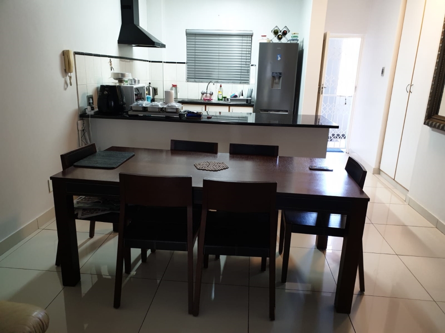 To Let 2 Bedroom Property for Rent in New Town Centre KwaZulu-Natal