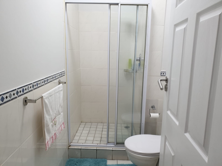 To Let 2 Bedroom Property for Rent in New Town Centre KwaZulu-Natal