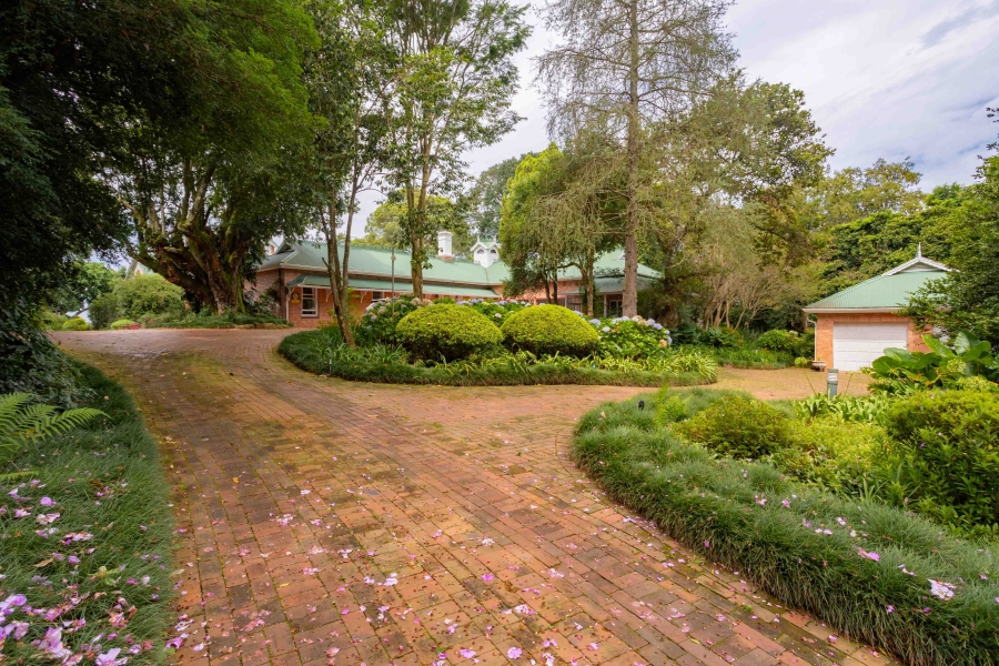 6 Bedroom Property for Sale in Blackridge KwaZulu-Natal