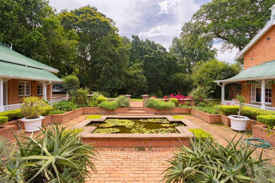 6 Bedroom Property for Sale in Blackridge KwaZulu-Natal