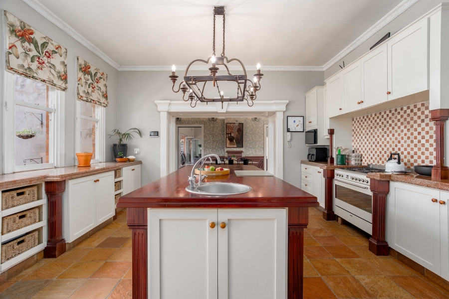 6 Bedroom Property for Sale in Blackridge KwaZulu-Natal