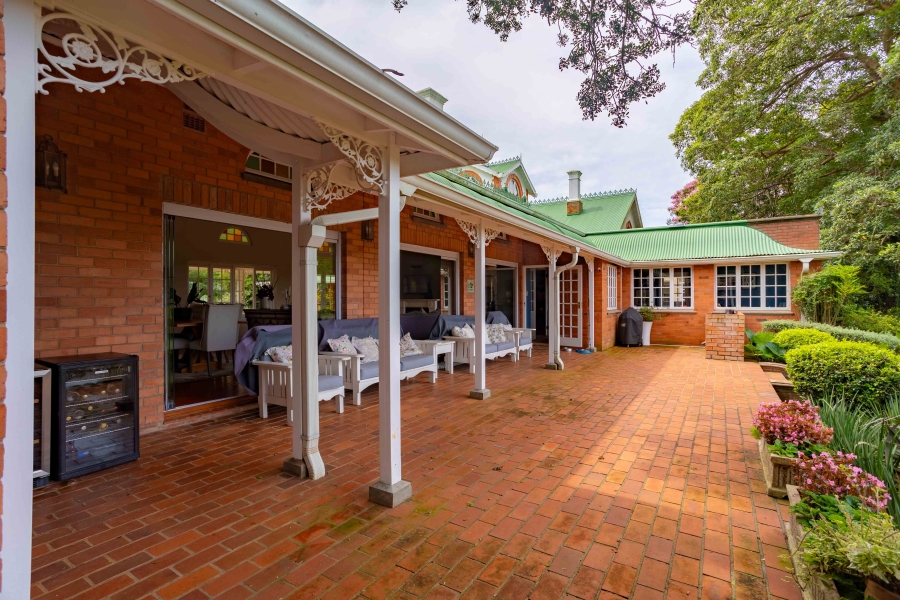 6 Bedroom Property for Sale in Blackridge KwaZulu-Natal