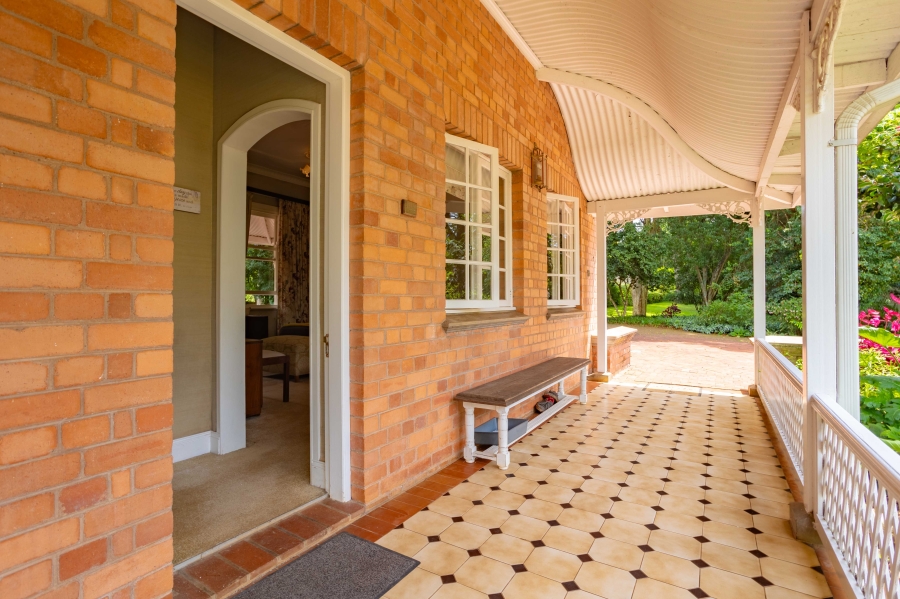 6 Bedroom Property for Sale in Blackridge KwaZulu-Natal