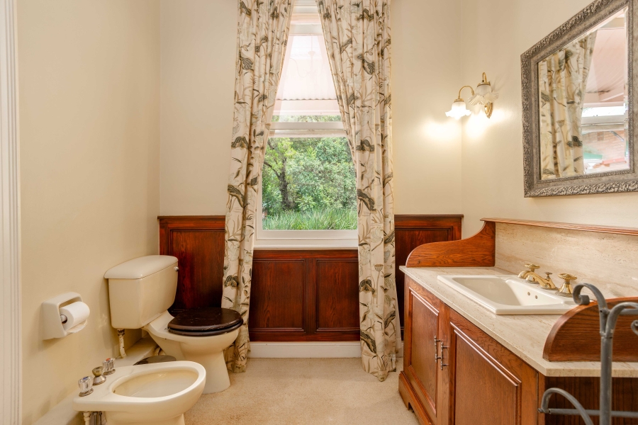 6 Bedroom Property for Sale in Blackridge KwaZulu-Natal