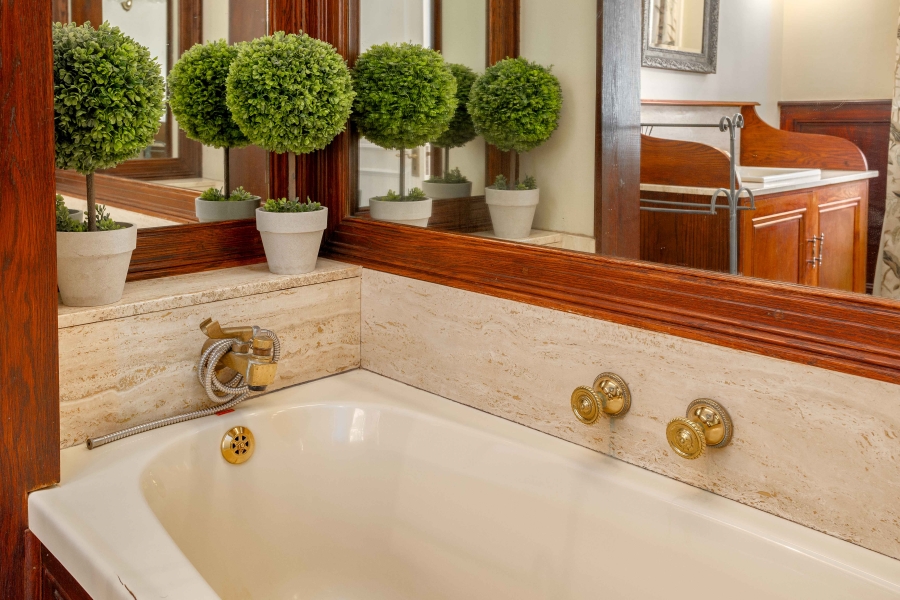 6 Bedroom Property for Sale in Blackridge KwaZulu-Natal