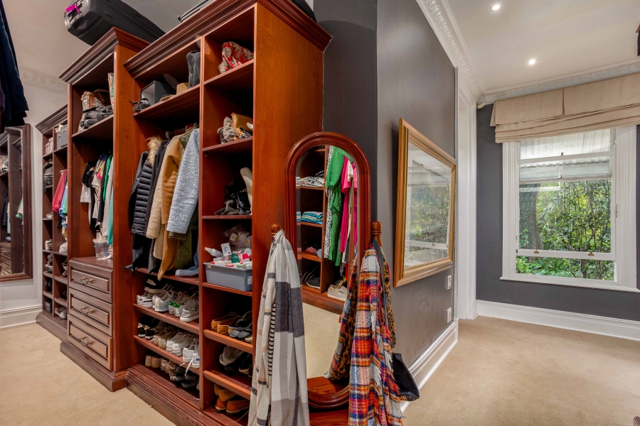 6 Bedroom Property for Sale in Blackridge KwaZulu-Natal