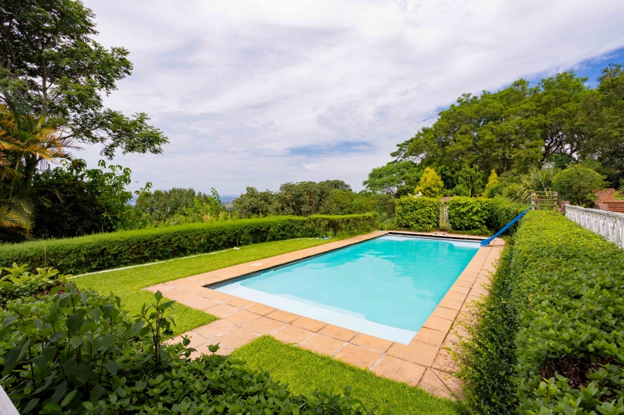 6 Bedroom Property for Sale in Blackridge KwaZulu-Natal