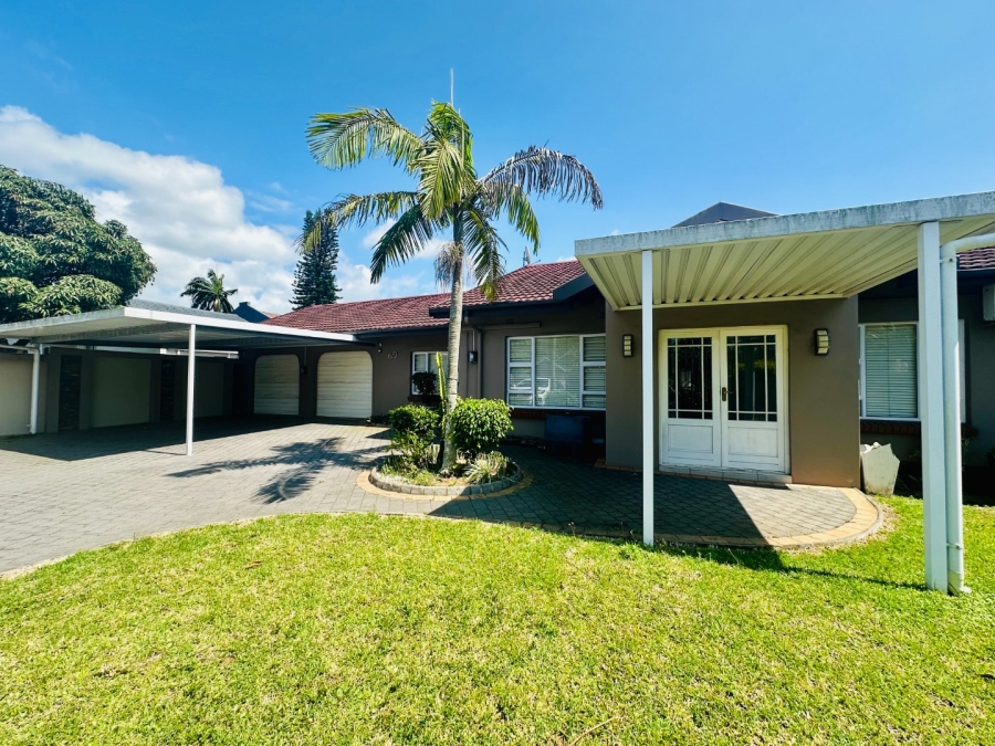 4 Bedroom Property for Sale in Meer En See KwaZulu-Natal