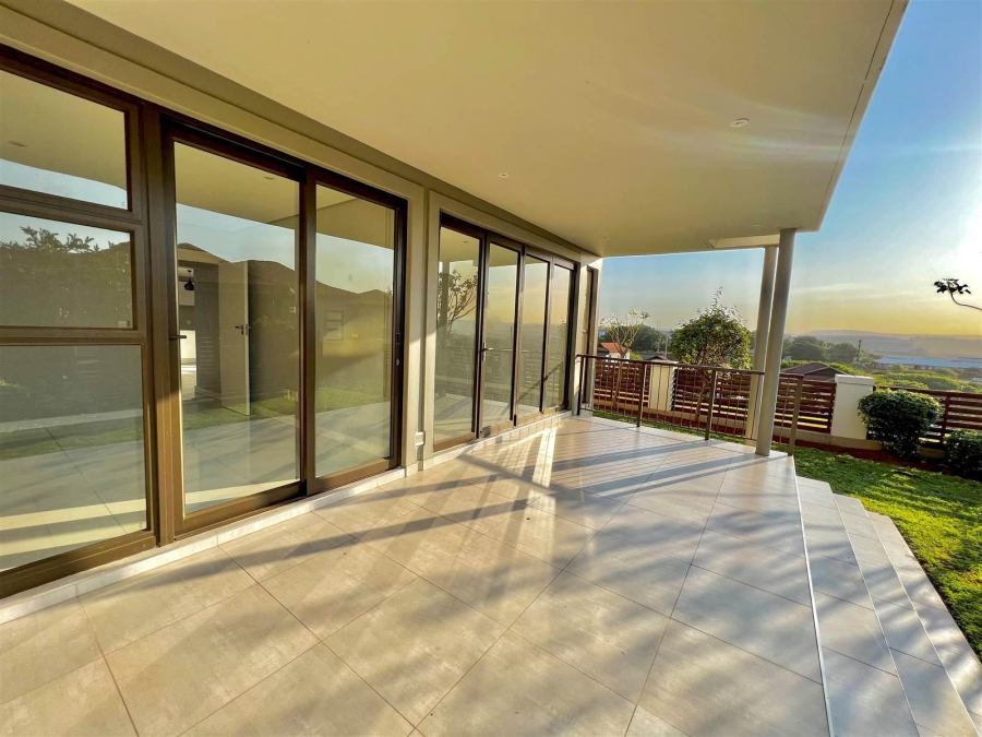 6 Bedroom Property for Sale in Izinga Estate KwaZulu-Natal