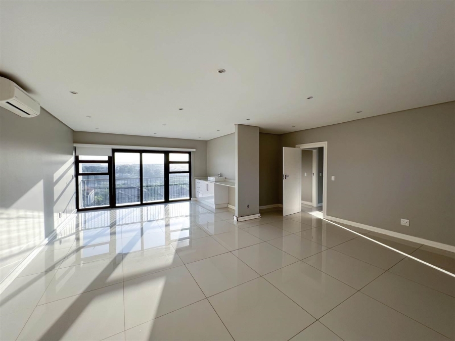6 Bedroom Property for Sale in Izinga Estate KwaZulu-Natal