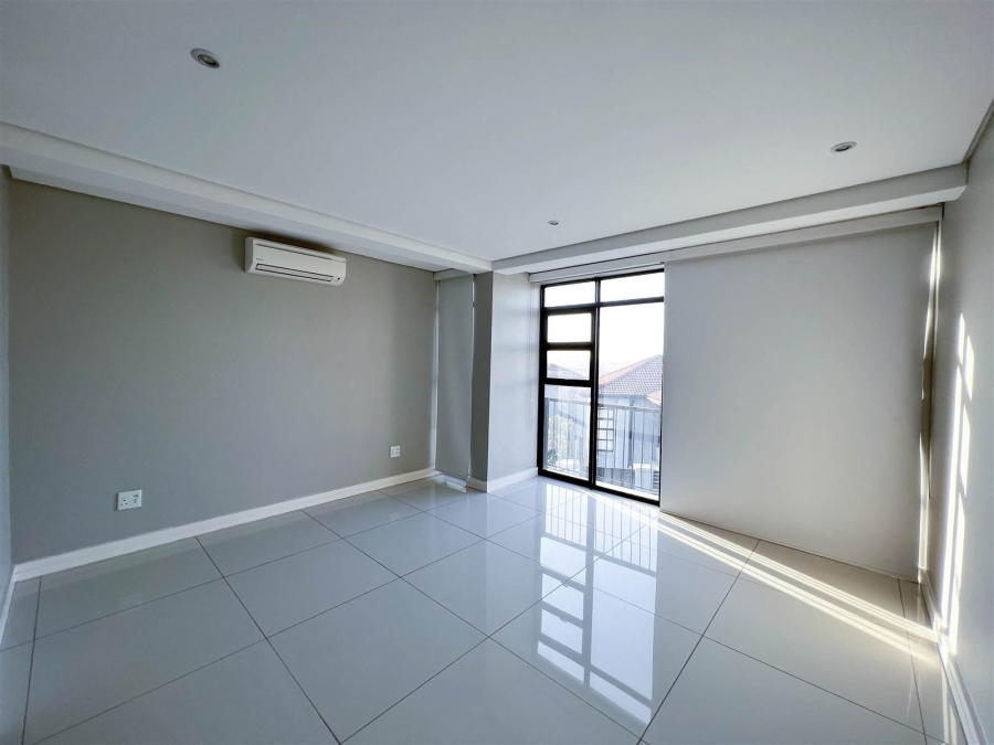 6 Bedroom Property for Sale in Izinga Estate KwaZulu-Natal