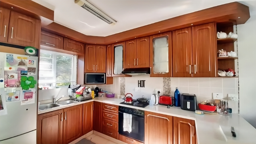 3 Bedroom Property for Sale in Manor Estates KwaZulu-Natal