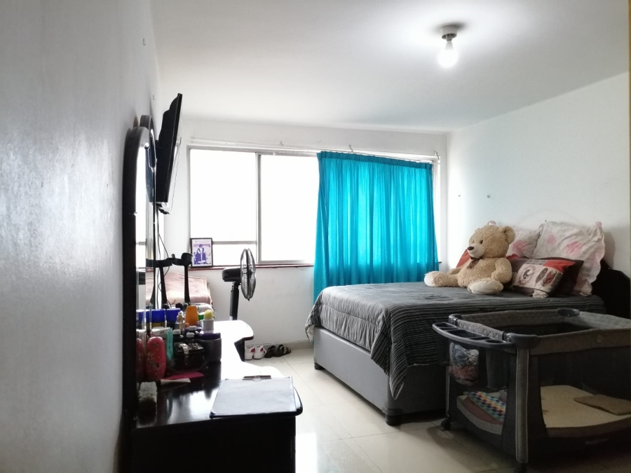 1 Bedroom Property for Sale in Durban Central KwaZulu-Natal