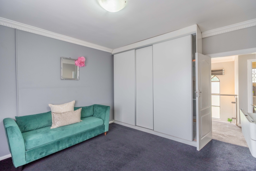 4 Bedroom Property for Sale in Reservoir Hills KwaZulu-Natal