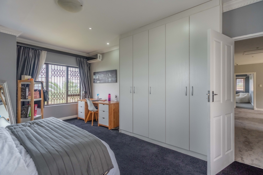 4 Bedroom Property for Sale in Reservoir Hills KwaZulu-Natal