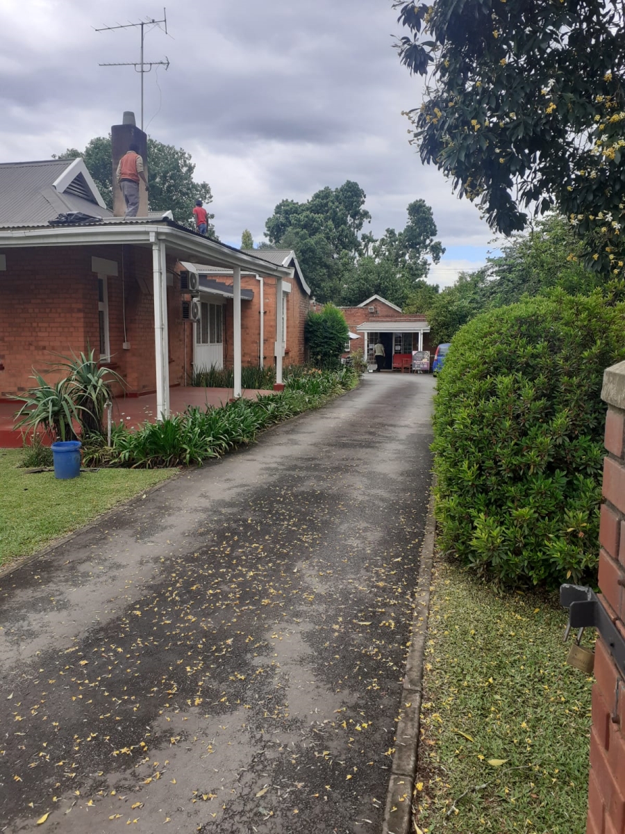 To Let commercial Property for Rent in Greendale KwaZulu-Natal