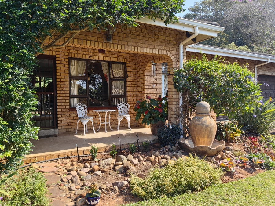 3 Bedroom Property for Sale in Freeland Park KwaZulu-Natal