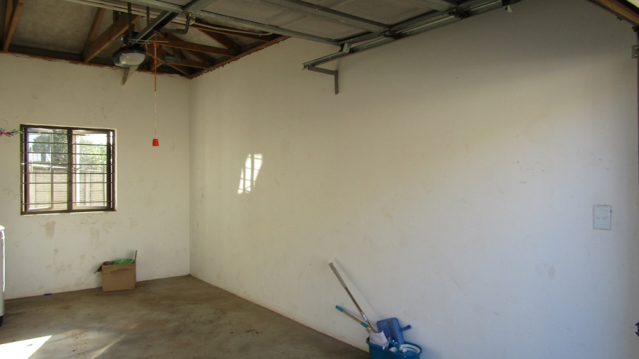 3 Bedroom Property for Sale in Winklespruit KwaZulu-Natal