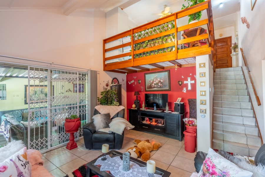 2 Bedroom Property for Sale in Escombe KwaZulu-Natal