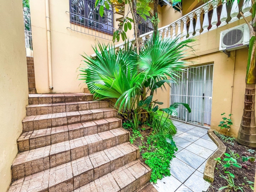 10 Bedroom Property for Sale in Panorama KwaZulu-Natal