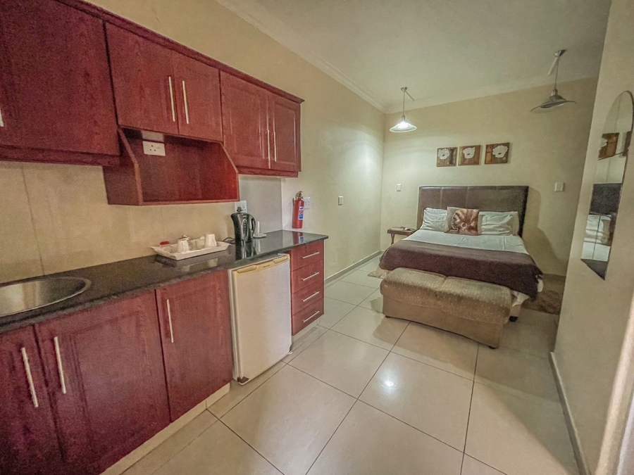 10 Bedroom Property for Sale in Panorama KwaZulu-Natal