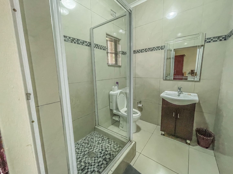 10 Bedroom Property for Sale in Panorama KwaZulu-Natal